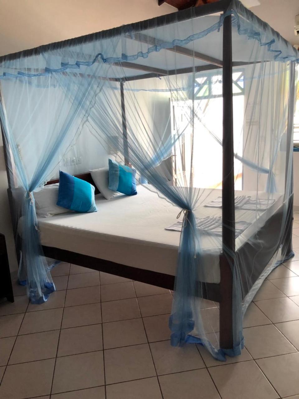 Blue Ocean Villa Hikkaduwa Δωμάτιο φωτογραφία